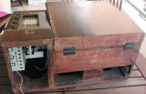 3403 Tropic Combo Code 121; Philco Products Ltd. (ID = 1233150) Radio