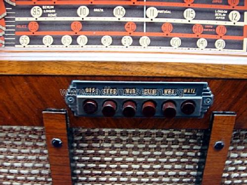 51T Ch= 51A Code 121; Philco Products Ltd. (ID = 327057) Radio