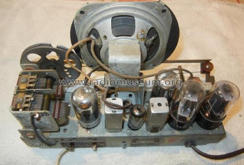 84 and 84G ; Philco Products Ltd. (ID = 2518283) Radio