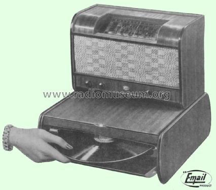 52AA2; Philco Radio & (ID = 2415171) Radio