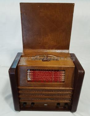 F127; Philco Radio & (ID = 2553684) Radio