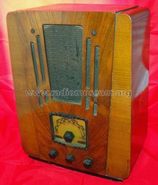 Straight Four 267; Philco Radio & (ID = 1463524) Radio