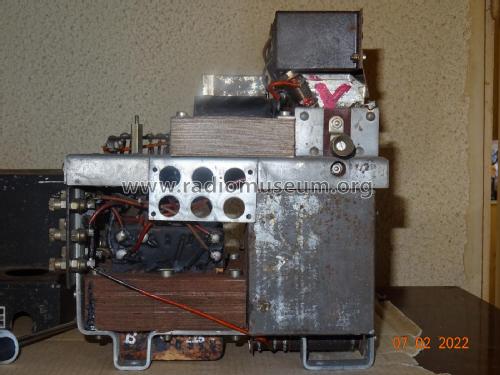 Radio chassis for 2811 2571; Philips; Eindhoven (ID = 2774264) Radio