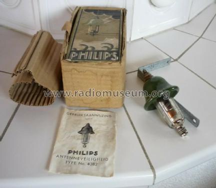 Antennensicherung 4382; Philips; Eindhoven (ID = 2469355) Misc