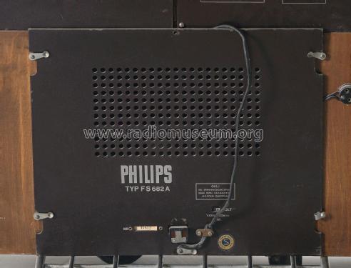 Radiogrammofon FS682A; Philips, Svenska AB, (ID = 2981696) Radio