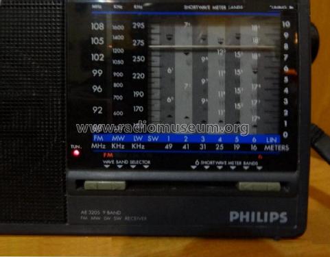 9-Band World Receiver AE 3205/00; Philips 飞利浦; (ID = 2094255) Radio