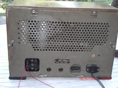 944A-Y; Philips akc. spol., (ID = 1039113) Radio