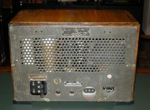 944A-19; Philips akc. spol., (ID = 687707) Radio