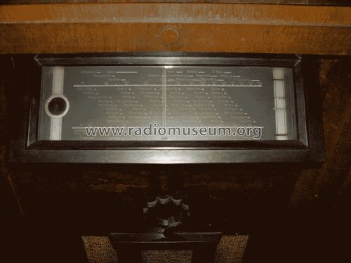 Maestoso 803A; Philips akc. spol., (ID = 2827559) Radio