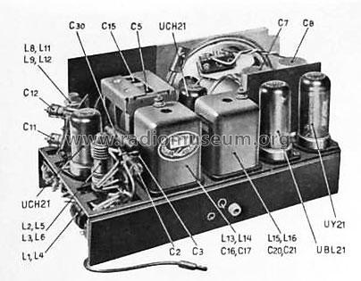 Universální superhet - AC-DC Superhet Schema 55; Philips akc. spol., (ID = 3047668) Kit