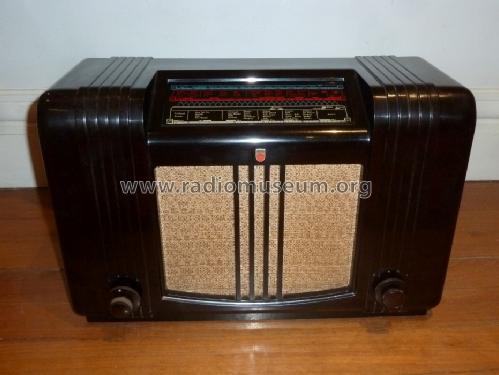 431D; Philips Australia (ID = 1345345) Radio