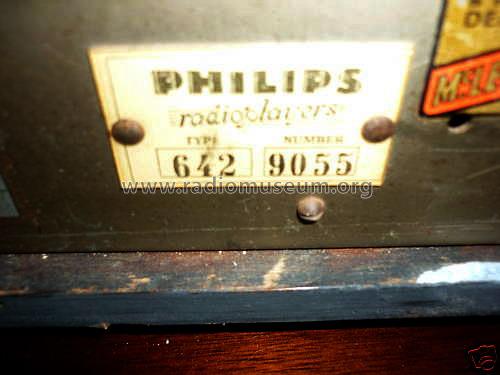 642; Philips Electrical (ID = 710588) Radio