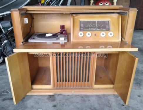 Grand 177E; Philips Australia (ID = 2800212) Radio