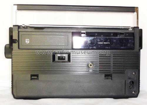 2 Band Portable Radio 390 90AL390 /00S; Philips Hong Kong (ID = 1987280) Radio