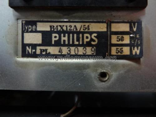 B4X12A /01 /54; Philips Belgium (ID = 2790949) Radio