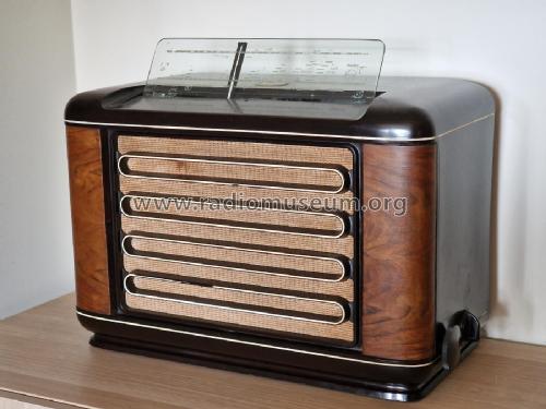 BX560A /00 /02; Philips Belgium (ID = 3081714) Radio