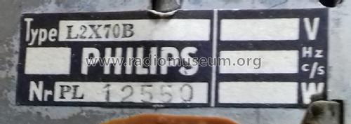 L2X70B; Philips Belgium (ID = 2536310) Radio