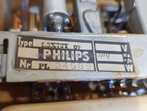 L3X72T /09; Philips Belgium (ID = 2924869) Radio