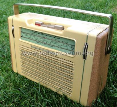 L3X80T /17; Philips Belgium (ID = 2949467) Radio