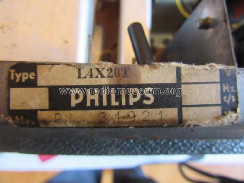 L4X20T; Philips Belgium (ID = 2516993) Radio