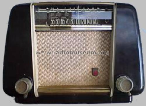 818 ; Philips Canada (ID = 643158) Radio