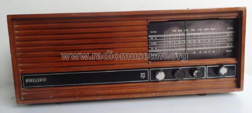 09RB358 /01; Philips Chilena S.A. (ID = 2082144) Radio