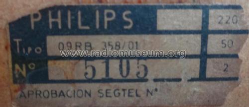 09RB358 /01; Philips Chilena S.A. (ID = 2082150) Radio