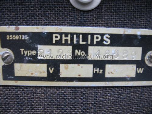 2123; Philips; Eindhoven (ID = 202755) Parleur