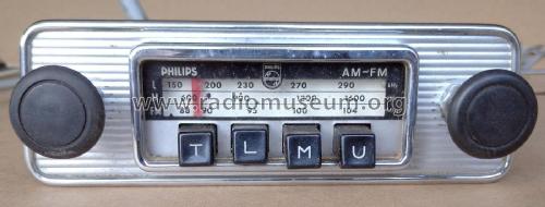 22RN583 /00 /19; Philips Radios - (ID = 2969961) Car Radio