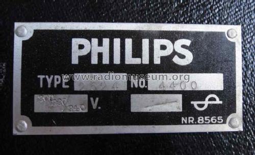 2524; Philips; Eindhoven (ID = 1641706) Radio