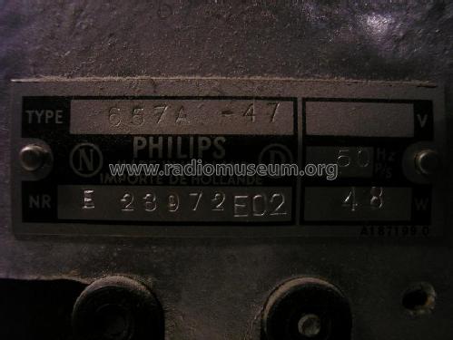 657A -47; Philips; Eindhoven (ID = 1358794) Radio