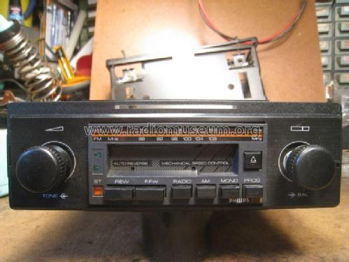 79AC658 /30; Philips; Eindhoven (ID = 1895502) Car Radio