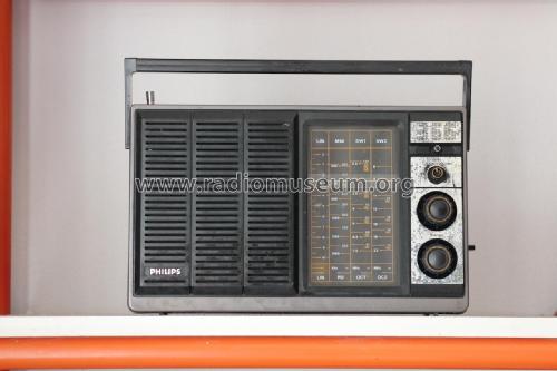 90AL366; Philips; Eindhoven (ID = 1876738) Radio