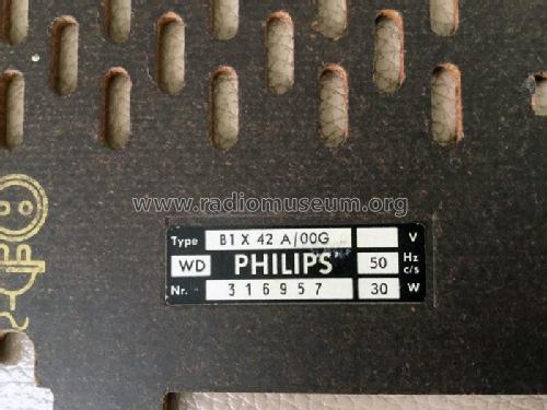 B1X42A /00G /00X /00D; Philips - Österreich (ID = 2438587) Radio