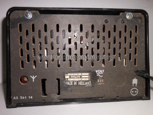 B1X85U /00/ 01/ 90; Philips; Eindhoven (ID = 1506779) Radio