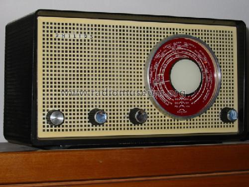 B2X85U; Philips; Eindhoven (ID = 94771) Radio