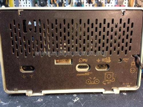 B3X36A /00E /00X; Philips Belgium (ID = 1965642) Radio