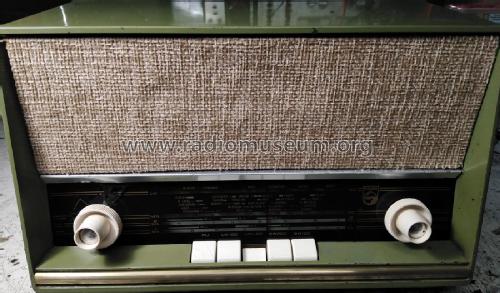 B4X11T /00F /00K /00R; Philips; Eindhoven (ID = 2688259) Radio