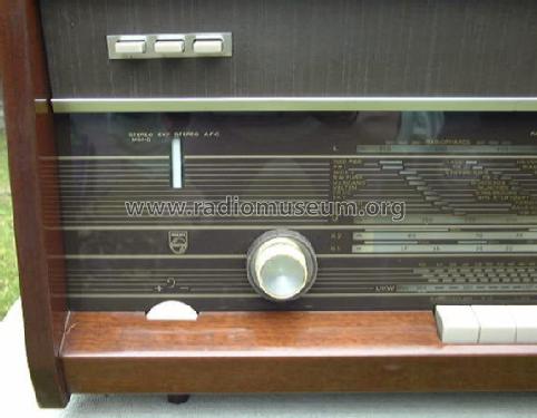 B6X44A; Philips; Eindhoven (ID = 167995) Radio