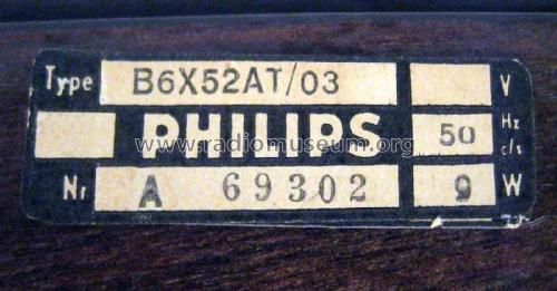 B6X52AT /01 /03; Philips; Eindhoven (ID = 2439598) Radio