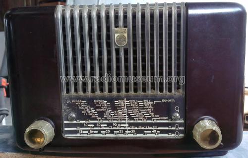 BX327U /10; Philips; Eindhoven (ID = 1975276) Radio