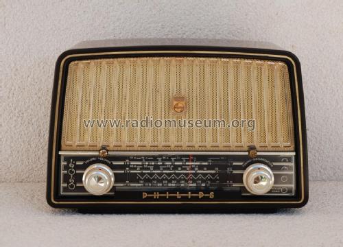 BX355U; Philips; Eindhoven (ID = 2033649) Radio