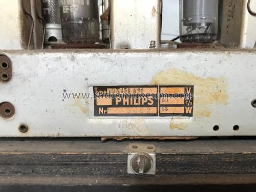 BX454A /90; Philips Belgium (ID = 2790918) Radio