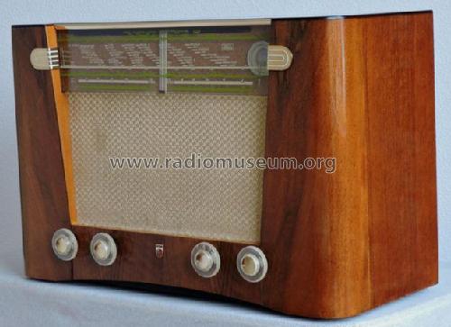 BX500A /00 /10 /12; Philips; Eindhoven (ID = 2361856) Radio