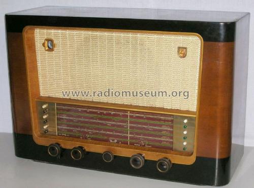 BX745A /60; Philips; Eindhoven (ID = 2879554) Radio