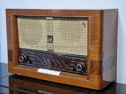 BX750A /16; Philips; Eindhoven (ID = 3043255) Radio