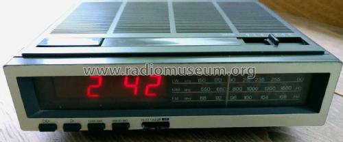 Clock-Radio SX7096 /15; Philips; Eindhoven (ID = 2206554) Radio