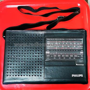 D1102; Philips; Eindhoven (ID = 2926552) Radio