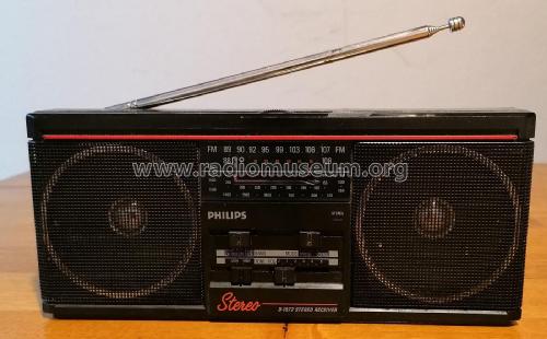 D1672; Philips; Eindhoven (ID = 2626518) Radio