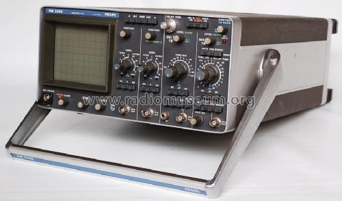 Dual-Trace Oscilloscope 50 MHz PM3240; Philips; Eindhoven (ID = 1547819) Equipment